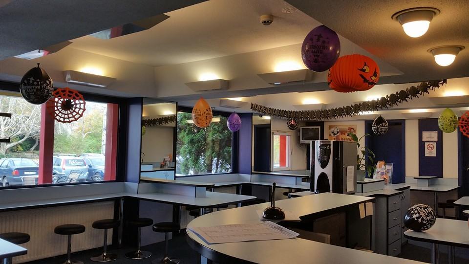 Drive Inn Hotel Törökbálint 외부 사진