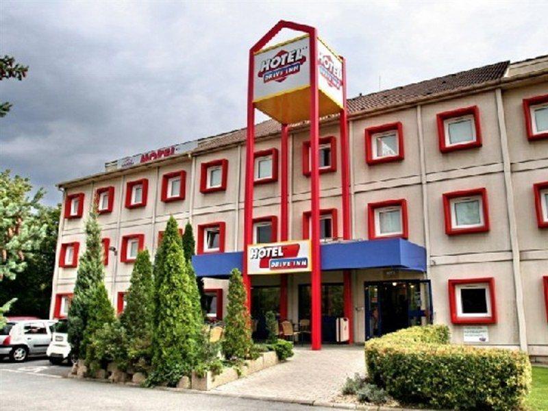 Drive Inn Hotel Törökbálint 외부 사진